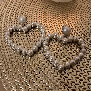 PEARL HEART EARRINGS